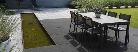 Kopfoto Lente klaar maken van je tuin en terras (én de meest gemaakte fouten) | Steenvoordeel